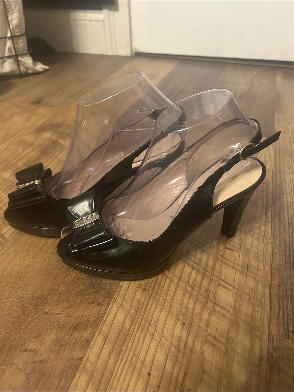 Vintage Donna Serena Black Patent Peep-Toe Bow Heels